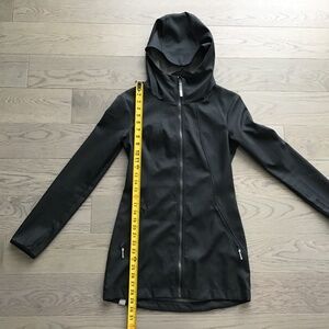 XS Dark grey Bench Jacket with hood.